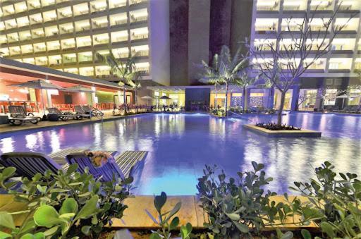 Hot Beach Aparthotel